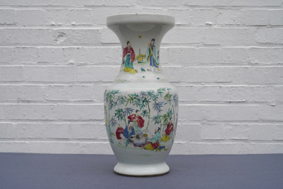 Un vase en porcelaine de Chine famille rose &agrave; d&eacute;cor des 'Sept sages dans la for&ecirc;t de bambou', Yongzheng