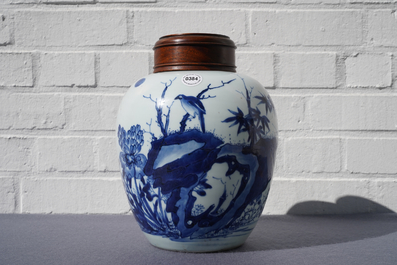 Een Chinese blauw-witte pot met vogels bij bloesems, Transitie periode