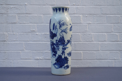 A Chinese blue and white sleeve vase with figural design all-round, Transitional period