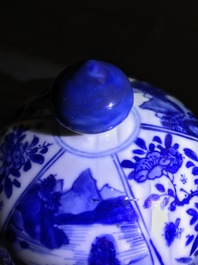 Een Chinese blauw-witte dekselvaas, Kangxi