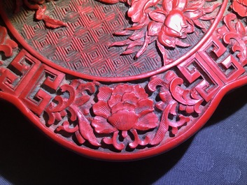 A Chinese carved cinnabar lacquer box and cover, Wanli mark, 18/19th C.