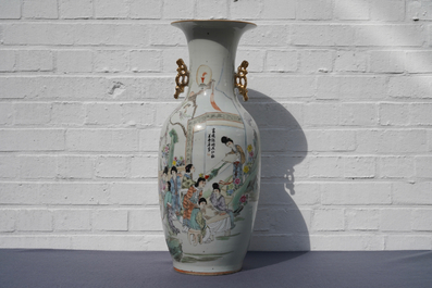 A Chinese famille rose two-sided design vase, 19/20th C.