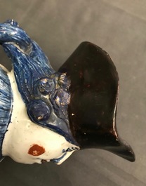 Une fontaine de table de type 'Bobbejak' en fa&iuml;ence polychrome de Delft, 18&egrave;me