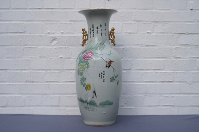 A Chinese famille rose two-sided design vase, 19/20th C.