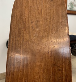 Une paire de chaises chinoises en bois huanghuali, R&eacute;publique, 20&egrave;me
