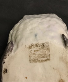 Een Meissen porseleinen dekselterrine in de vorm van een eend, Duitsland, 18e eeuw