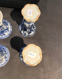 Zes paar Chinese blauw-witte miniatuur vaasjes, Kangxi