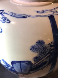 Un pot &agrave; gingembre en porcelaine de Chine bleu et blanc, marque de Jiajing, Kangxi