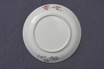 A fine Chinese famille rose cup and saucer with floral design, Yongzheng