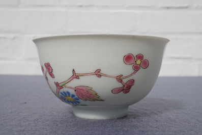 A fine Chinese famille rose cup and saucer with floral design, Yongzheng