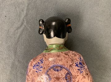 Une collection vari&eacute;e de figures en porcelaine de Chine, 18&egrave;me et apr&egrave;s