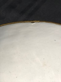 Un bol en &eacute;maux de Canton &agrave; d&eacute;cor d'un paysage, Yongzheng