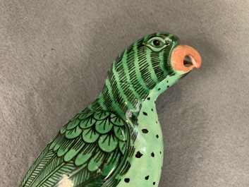 Une collection vari&eacute;e de figures en porcelaine de Chine, 18&egrave;me et apr&egrave;s