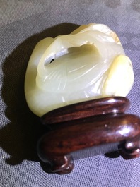 Drie Chinese jade snijwerken, 19/20e eeuw