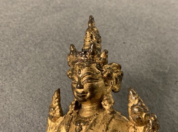 Une figure d'une Tara Verte en bronze dor&eacute;, Sino-Tibet, 17/18&egrave;me