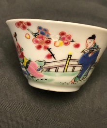 Zes Chinese famille rose koppen en schotels, Yongzheng