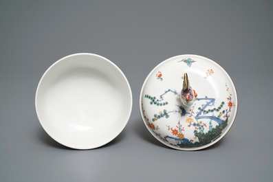 A Meissen porcelain Kakiemon-style bowl and cover, Germany, 18th C.