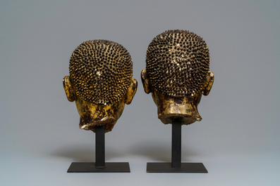 Deux t&ecirc;tes de Bouddha en terre cuite laqu&eacute; et dor&eacute;, Tha&iuml;lande, p&eacute;riode Ayutthaya, 18&egrave;me