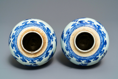 A pair of Chinese blue and white jars with floral design, Kangxi
