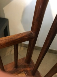 Une paire de chaises en bois huanghuali, Chine, R&eacute;publique
