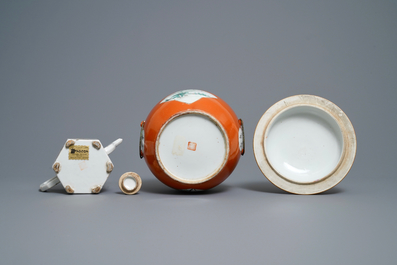 Two Chinese qianjiang cai bowls and a teapot and cover, 19/20th C.