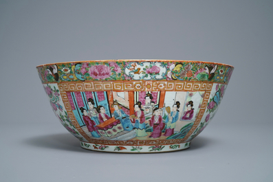 A pair of Chinese Canton famille rose vases and a bowl, 19th C.