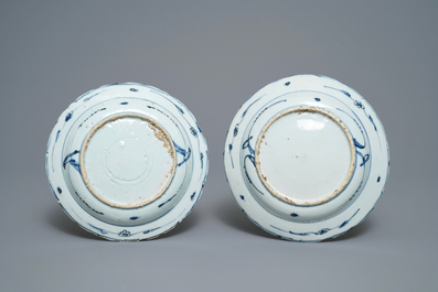 Four Chinese blue and white kraak porcelain 'deer' plates, Wanli