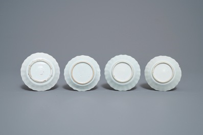 Zestien Chinese blauw-witte koppen en schotels, Kangxi