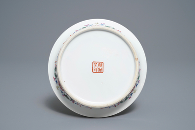 Two Chinese famille rose hat stands and a jardini&egrave;re, 19/20th C.