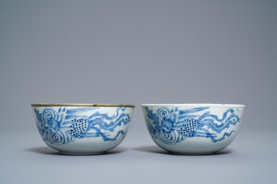 Five Chinese blue and white Vietnamese market 'Bleu de Hue' bowls, 19th C.