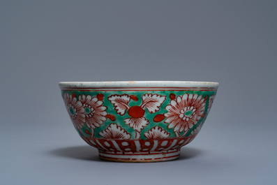 A rare Chinese Swatow double-walled warming bowl, 'zhuge', Ming