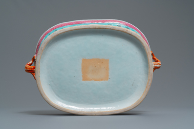 A large Chinese famille rose reticulated two-handled basket, Qianlong