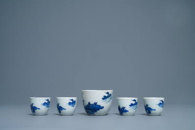 A Chinese 7-piece blue and white Vietnamese market 'Bleu de Hue' tea service, 19th C.