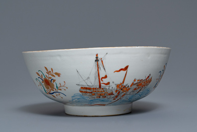 A rare Chinese verte-Imari bowl with a wrecked threemaster, Qianlong