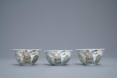 A Chinese grisaille 15-piece tea service with 'brothel' design, Yongzheng/Qianlong