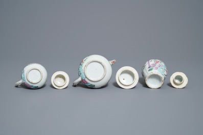 A Chinese famille rose 18-piece tea service, Yongzheng