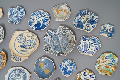 Une collection de fragments en majolique, Pays-Bas, 16&egrave;me et apr&egrave;s
