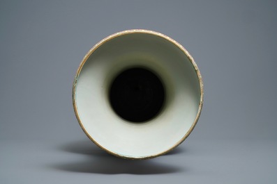 A large Chinese famille rose vase, 19th C.