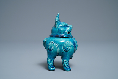A Chinese monochrome turquoise-glazed 'luduan' censer, 19th C.