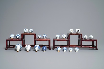 Twenty Chinese blue and white miniature vases, Kangxi