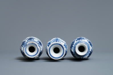 Zes Chinese blauw-witte stukken uit het Vung Tau scheepswrak, Kangxi