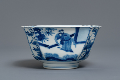 Een Chinese blauw-witte vierkante kom, Chenghua merk, Kangxi