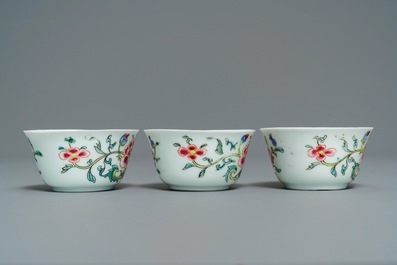 Un service &agrave; th&eacute; en porcelaine de Chine famille rose, Qianlong