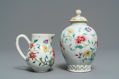 Un service &agrave; th&eacute; en porcelaine de Chine famille rose, Qianlong