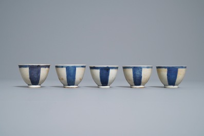Ten Chinese blue and white cups, a stem cup and a bowl, Hatcher and Vung Tao shipwrecks, Transitional period and Kangxi