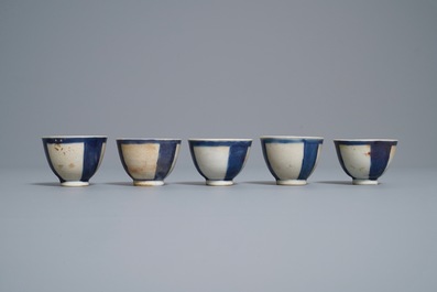 Ten Chinese blue and white cups, a stem cup and a bowl, Hatcher and Vung Tao shipwrecks, Transitional period and Kangxi