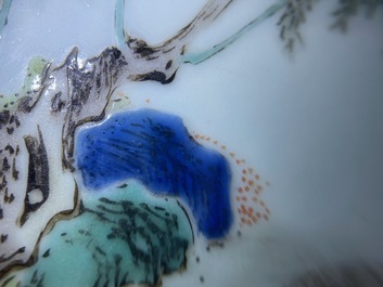 Une assiette en porcelaine de Chine famille verte, marque et &eacute;poque de Yongzheng