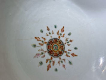 A Chinese Thai market Bencharong bowl, 19th C.