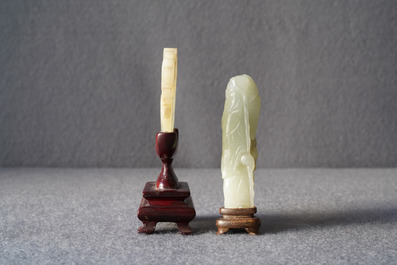 Deux pi&egrave;ces en jade c&eacute;ladon p&acirc;le sculpt&eacute;, Chine, Qing