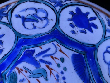 A pair of Japanese Wanli-style Kakiemon plates, Edo, 17th C.